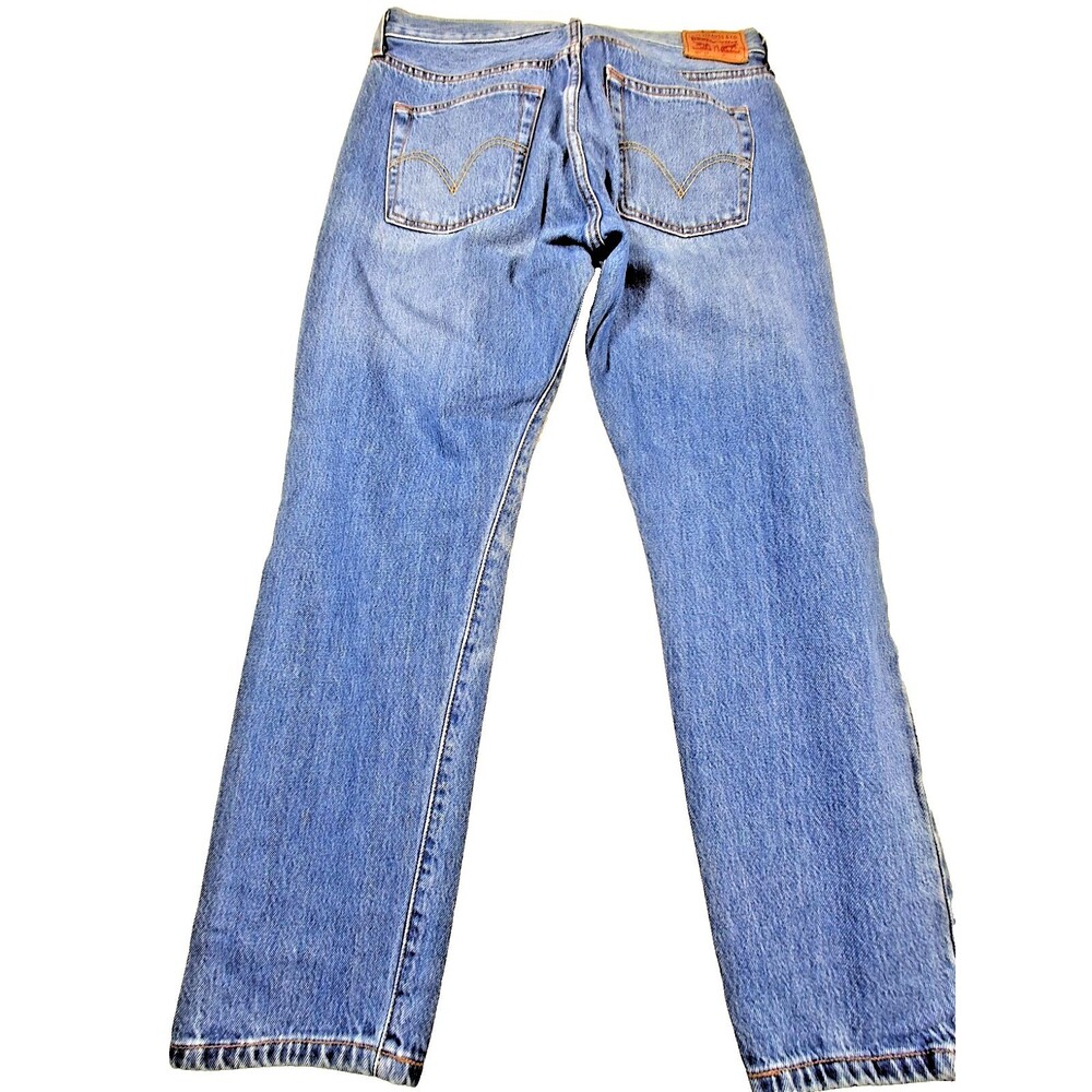 Levi’s 501 CT Jeans Women 30x32 Light Wash Distressed Tapered Denim - Picture 2 of 12